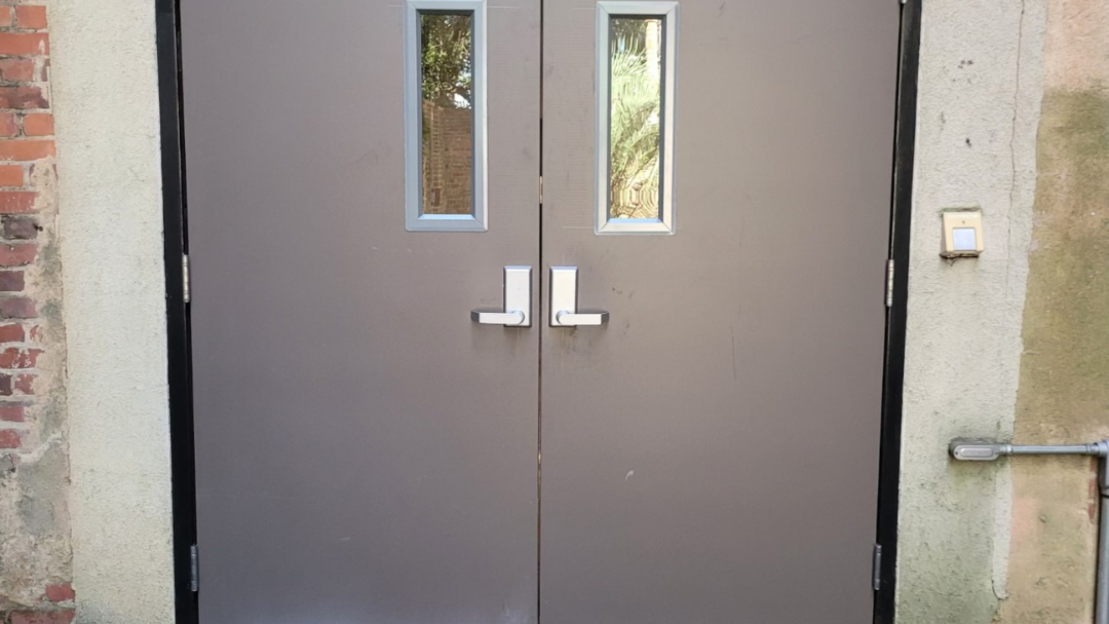 metal fire-rated entry doors with glass window